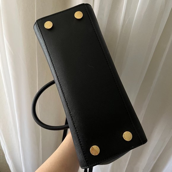 Michael Kors Purse - Picture 6 of 9